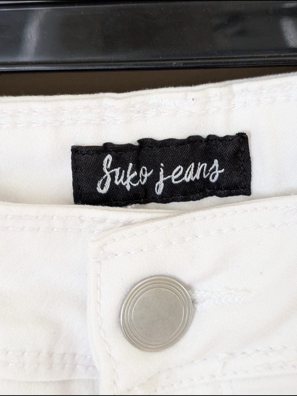 Suko Denim Capris - Picture 5 of 9